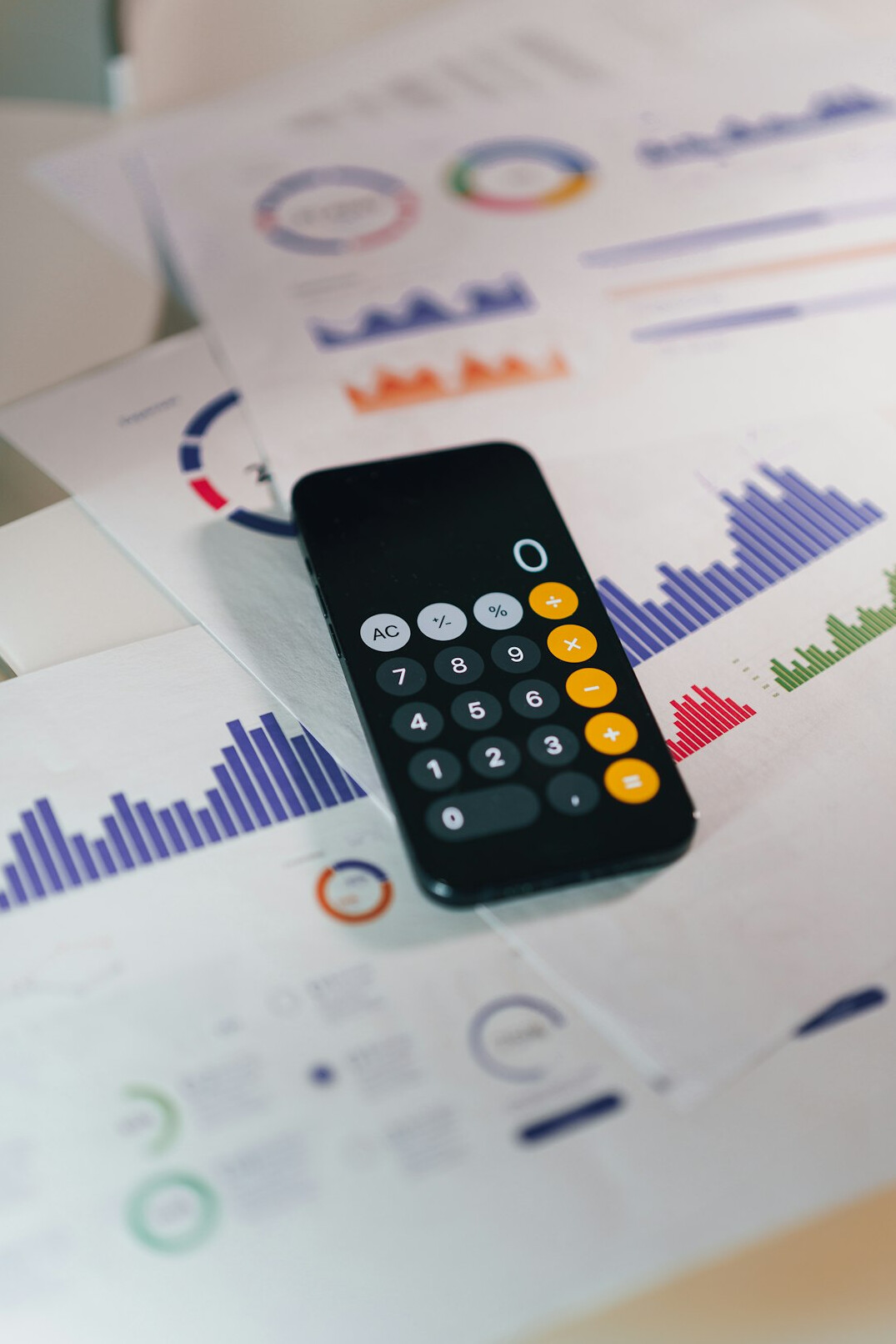 mortgage documents and calculator